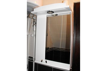 Srbija Chata Treska, Eksterier